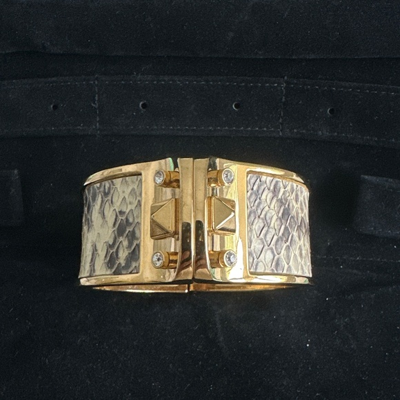 Stella & Dot Bracelet - Picture 1 of 4